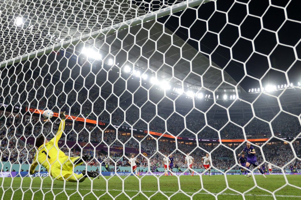 Argentina dan Polandia Lolos, Meksiko Tersingkir Karena Selisih Gol