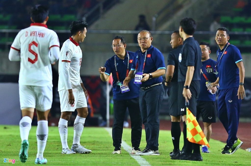 Park Hang-seo, Vietnam vs Laos, Piala AFF 2022 - Zing News