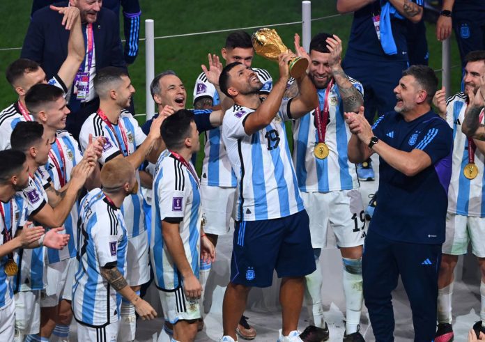 Sergio Aguero Selebrasi, Argentina, Piala Dunia 2022 - Sports Illustrated