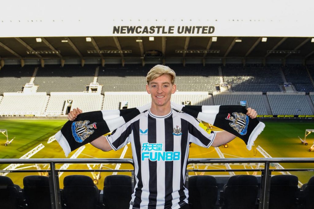 Anthony Gordon, Newcastle - Coming Home Newcastle