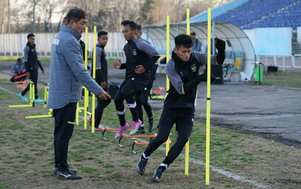 Pemain timnas U-20 Indonesia berlatih di Uzbekistan