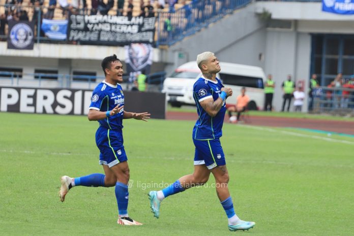 Bali United vs Barito Putera - Liga Indonesia Baru