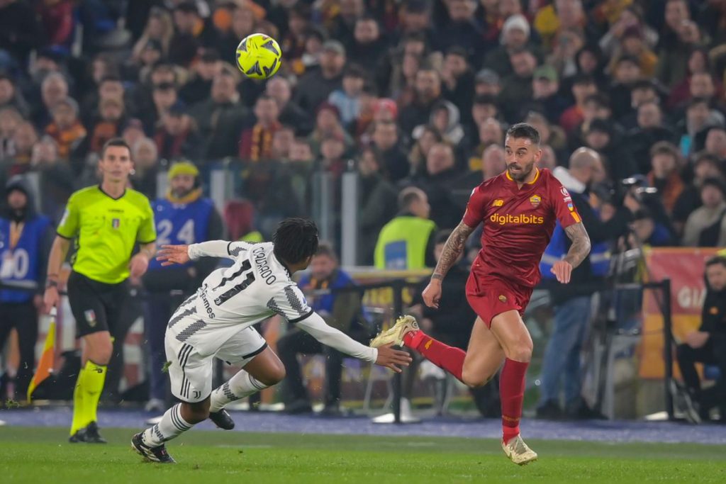 AS Roma vs Juventus, Liga Italia - Chiesa Di Totti