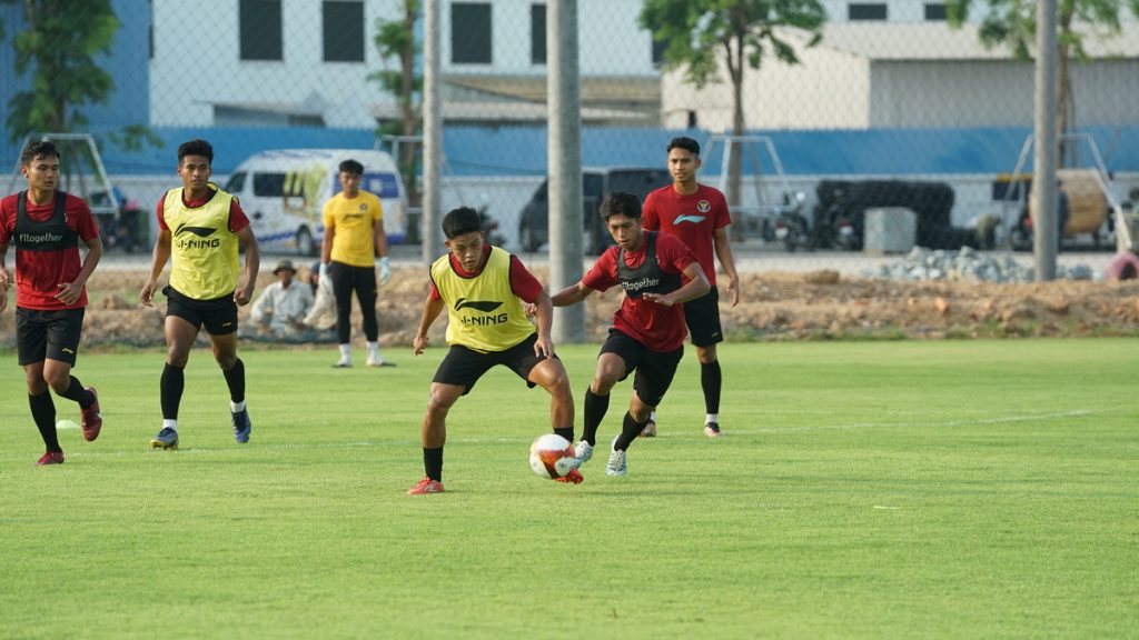 Latihan Timnas U-22 Indonesia di Kamboja - PSSI