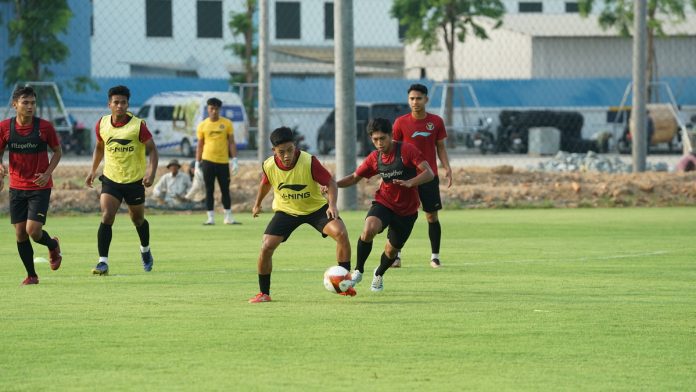 Latihan Timnas U-22 Indonesia di Kamboja - PSSI
