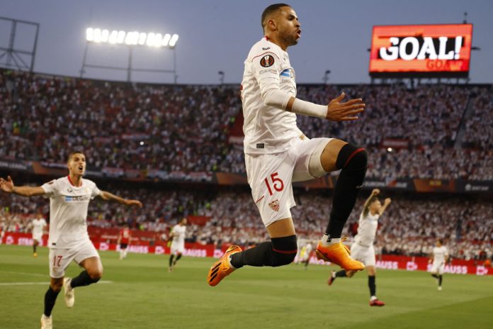 Selebrasi Sevilla usai bobol gawang Man United - REUTERS/Marcelo Del Pozo