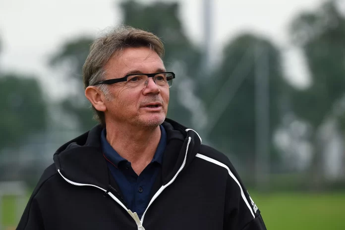 Philippe Troussier, Vietnam - FIFA
