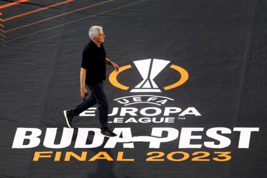 Jose Mourinho Final Liga Europa 2022-23